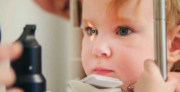 Teste do olinho em crianças / Foto: reprodução - internet